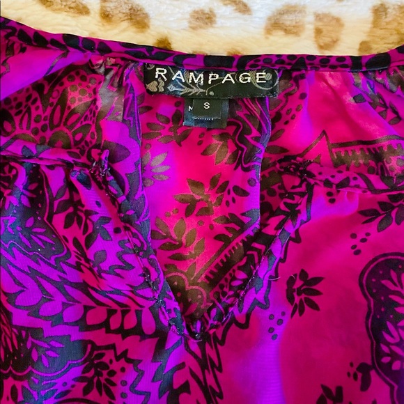 Rampage sheer pink and black top - Picture 6 of 7